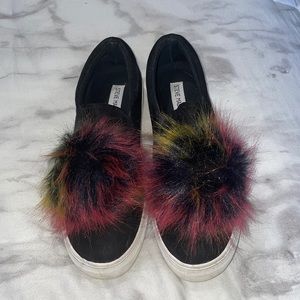 Steve Madden Slip-on Pom-Pom Sneaker